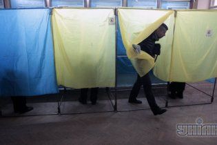 Новинки від ЦВК дозволять великій кількості українців за кордоном проголосувати на виборах