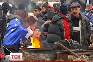 Евромайдан и пустой постамент памятника Ленину превратились в туристические объекты