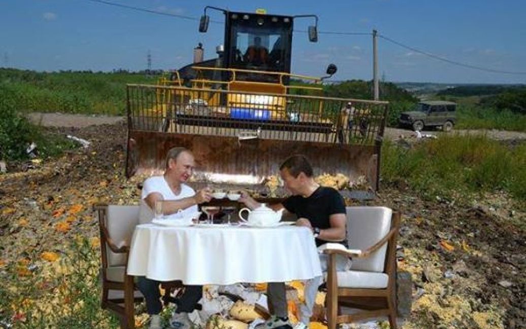 Юзеры иронично высмеяли показательную тренировку Путина и Медведева / © соцмережі