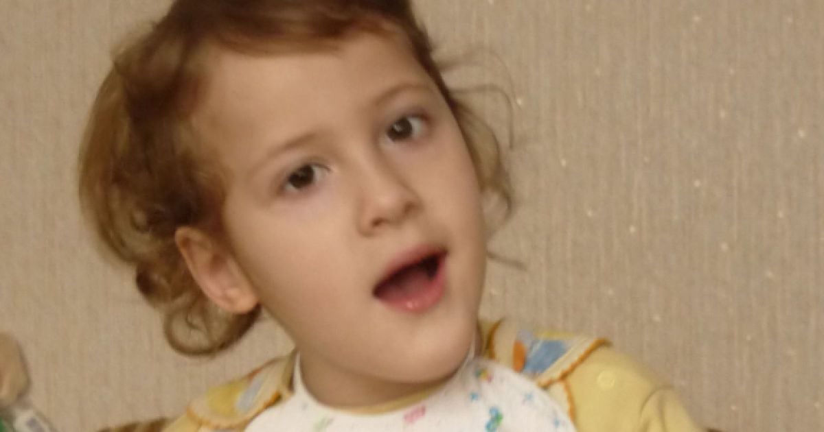 5-летняя Антонина надеется на помощь неравнодушных
