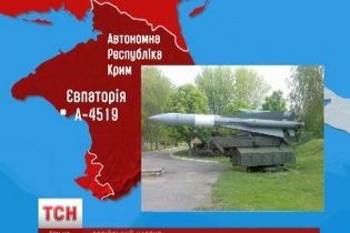 Військову частину в Євпаторії штурмує російський спецназ