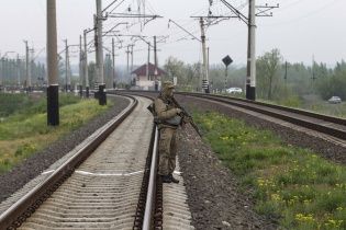 Рух поїздів через Слов'янськ відновлено