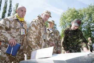 На Київщині самооборонівці і українські "зелені чоловічки" готові дати відсіч сепаратистам