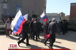 В Крыму - правосудный коллапс, но суды не спешат передавать украинские дела на материк