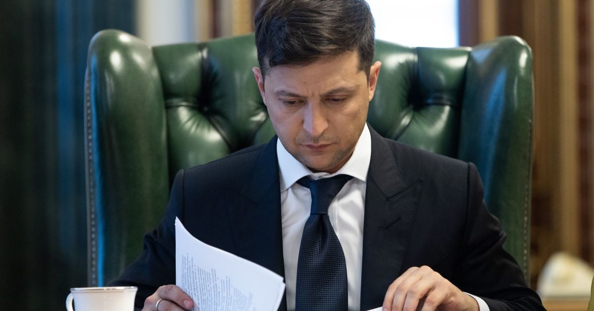 Від поїздок в регіони до міжнародних перемовин: як минув другий тиждень президенства Зеленського