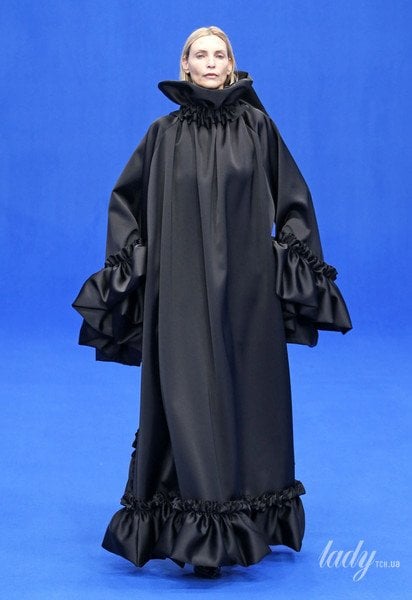 Коллекция Balenciaga прет-а-порте сезона весна-лето 2020 / © East News