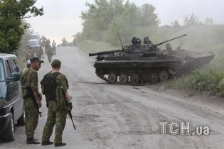 Бойовики на Сході розстрілюють поплічників за спроби здати зброю