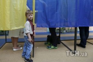 В Україні розпочалися вибори депутатів у Верховну Раду