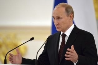 Путін різко "обвалив" долар і євро по відношенню до рубля