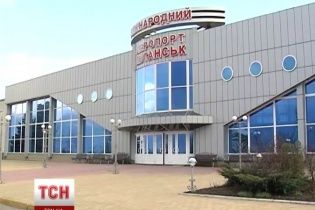 Терористи знову атакують аеропорт Луганська: військових обстрілюють з мінометів