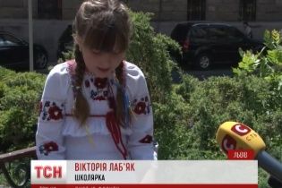 Бійці з передової відповили третьокласниці на зворушливий лист, який розчулив їх до сліз
