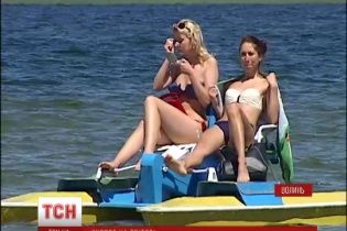 Через холодне літо та війну на Сході курортний сезон на Світязі зазнає фіаско