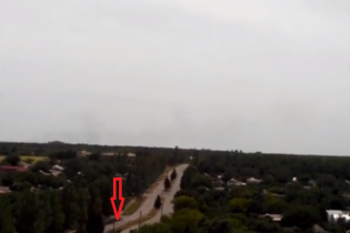 З'явилось відео, як терористи переганяють "Бук" до Сніжного