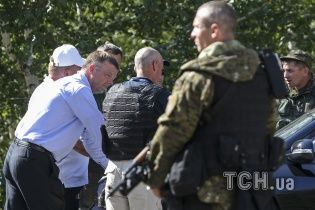 Представители ОБСЕ покинули место падения Боинга 777 из-за обстрела