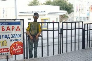 В Донецке автора стрит-арта о террористах жестоко пытали в плену
