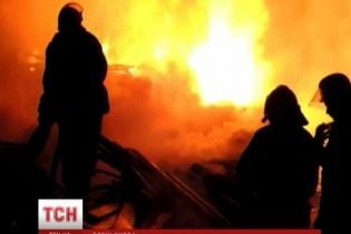 Києвом прокотилася підозріла хвиля масштабних пожеж