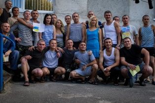Приходько, Матвиенко и Руслана снова едут на Восток Украины поддерживать боевой дух солдат