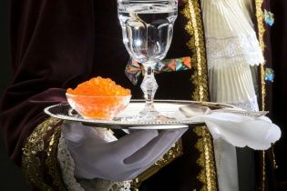 У Європі хочуть відмовитися від російських водки, ікри та алмазів – ЗМІ
