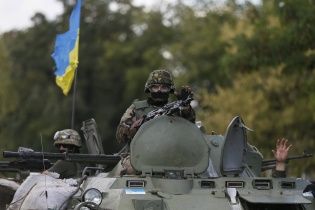 Українські військові відходять на нові позиції, а ворог активно нарощує силу. Мапа АТО