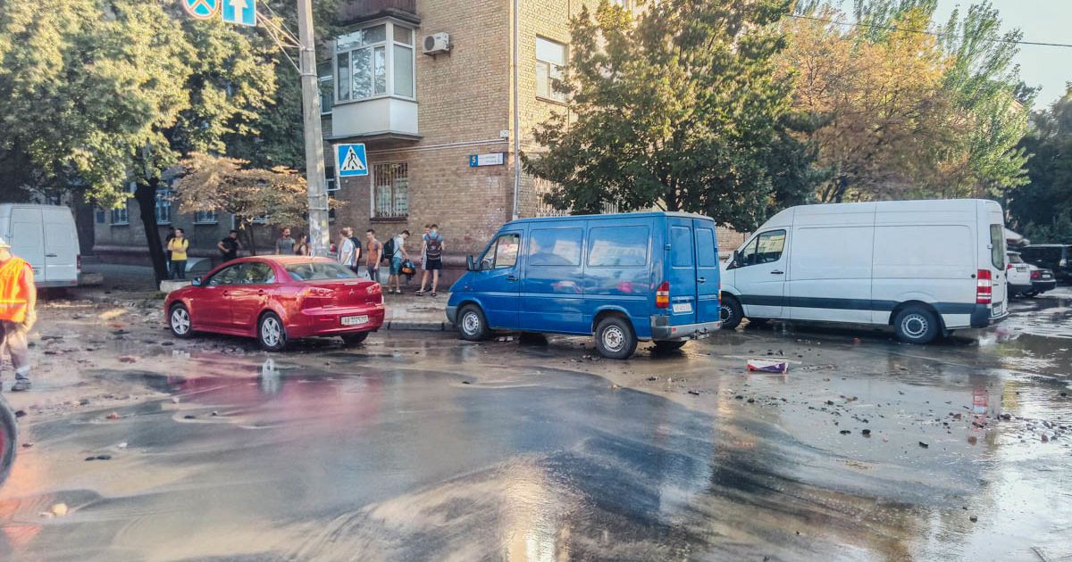 прорив труби_3 / © kiev.informator.ua
