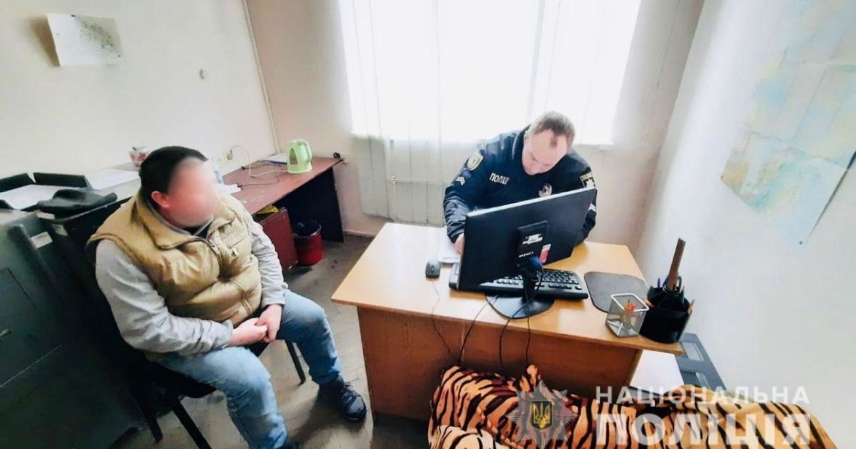Хотел поговорить с бывшей: в Ивано-Франковске мужчина угрожал убить себя и 10-летнего ребенка (фото)