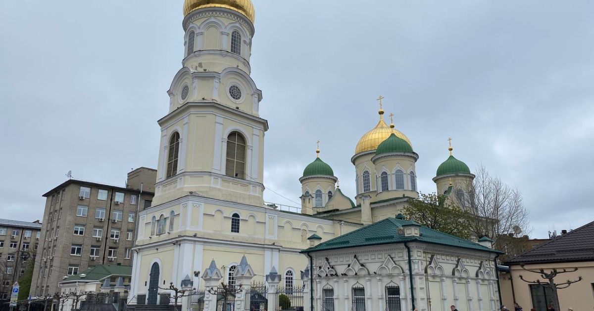 Церква у центрі Дніпра/ Фото: Карина Бондаренко