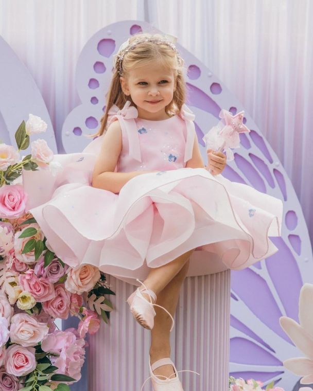 Олександр Зінченко з родиною / © instagram.com/v.lada_sedan