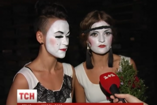 "ГогольFest" в Киеве стартовал с модерновой обработки гимна Украины