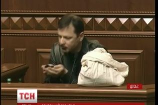 Ляшко через підставних осіб скупив кілька гектарів лісу і перепродав землю комуністу Калєтніку