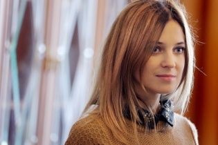 Интернет мгновенно отреагировал на игру прокурорши "няш-мяш" за роялем хитом "Путин-х*йло"