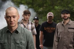 Гурт "Бумбокс" віддав російську нагороду на аукціон