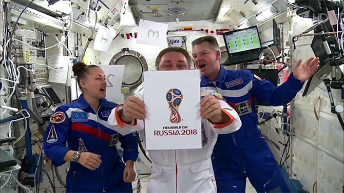 Космонавти показали емблему ЧС-2018