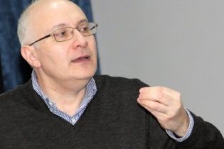 Прес-конференція Порошенка - скромно, але твердо