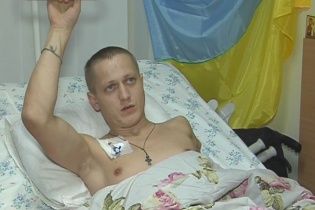 Допомоги небайдужих потребує боєць Руслан Карпець!