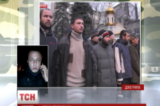 В Мережі з'явилося відео, як полонених українських бійців відправляли додому