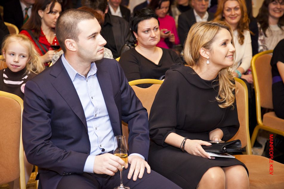 Перша поява Євгенії Тимошенко та Артура Чечоткіна разом_6
