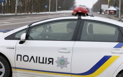 У Києві поліцейські врятували жінку від самогубства