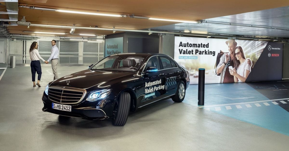 Bosch и Daimler продемонстрировали беспилотную парковку автомобиля в реальных условиях