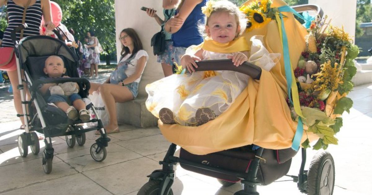 парад візочків в Одесі_7 / © УНИАН