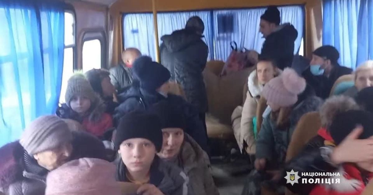 З Волновахи вдалося евакуювати 400 мешканців