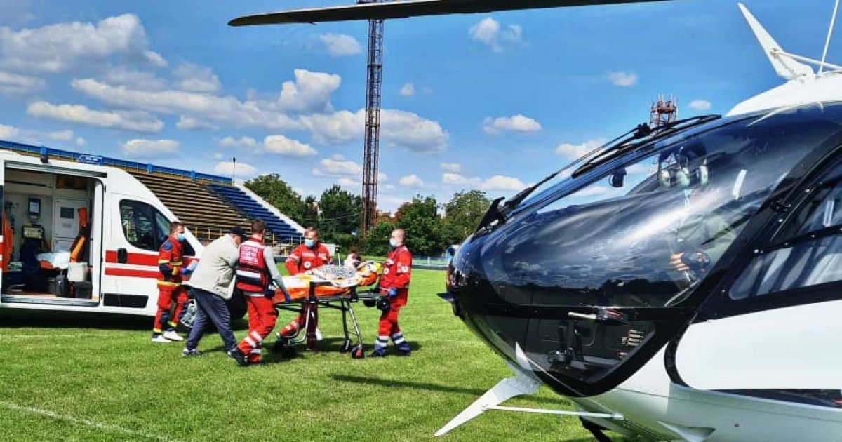 Із Фастова до Києва гелікоптером транспортували 35-річну жінку на кінцевих термінах вагітності