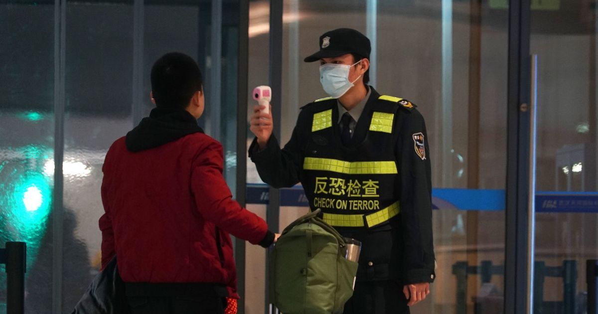 У Росії вперше запідозрили випадок смертоносного коронавірусу з Китаю – госпіталізована жінка