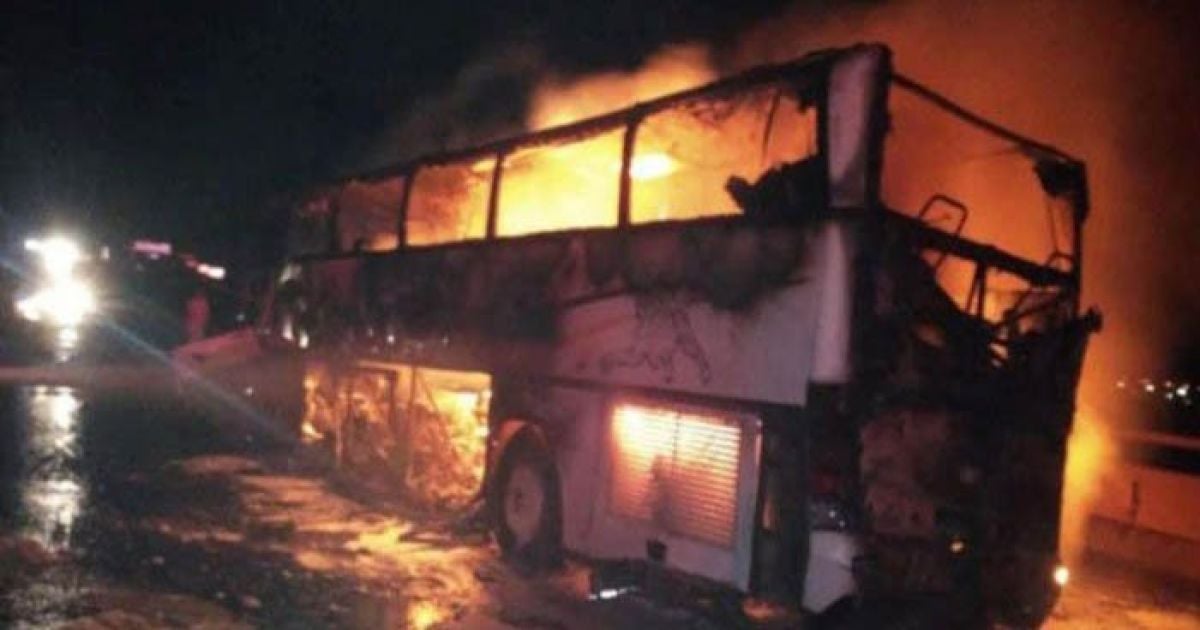 В Саудовской Аравии автобус с паломниками влетел в фуру. Погибли 35 человек