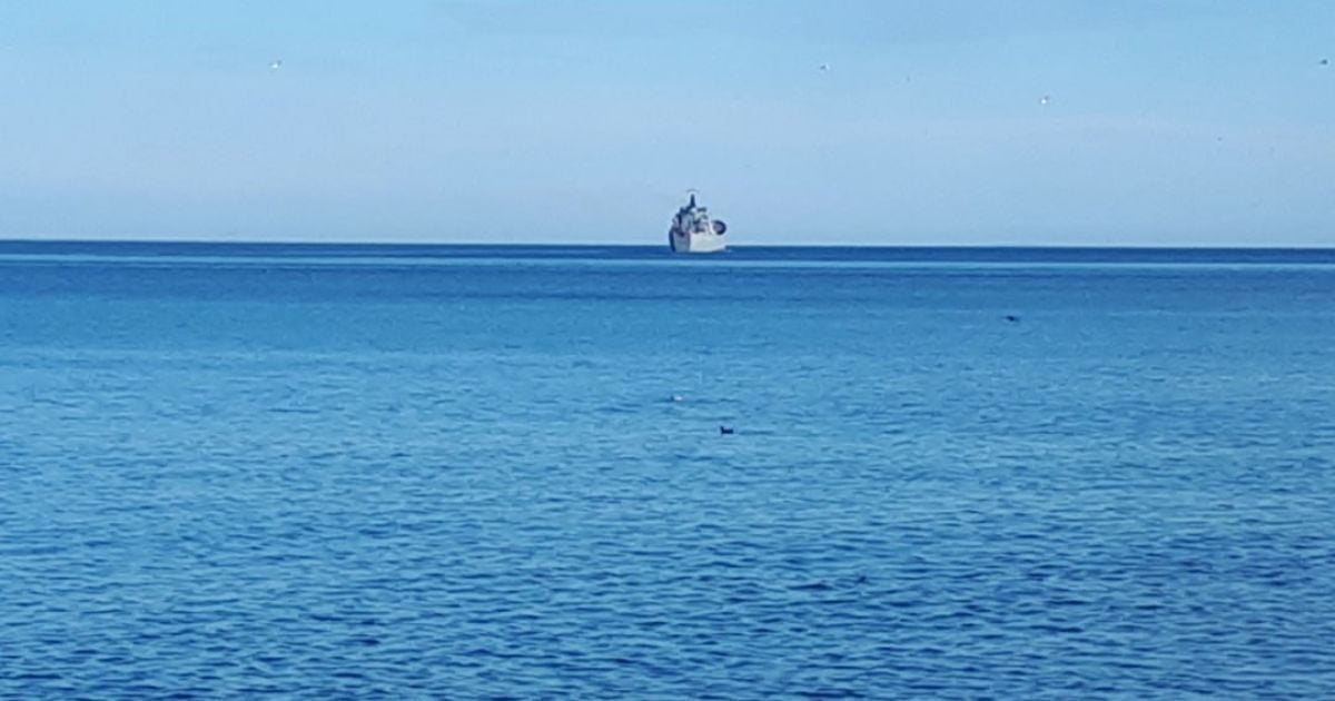 Окупанти терміново прибрали з Феодосії два свої кораблі (фото)