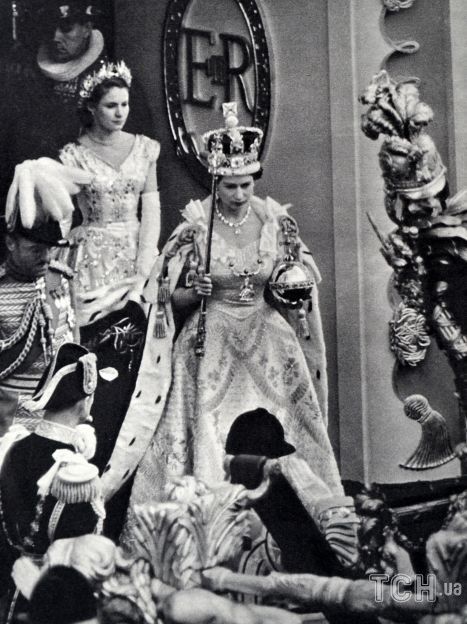 Королева Елизавета II в день своей коронации, 1953 год / © Getty Images