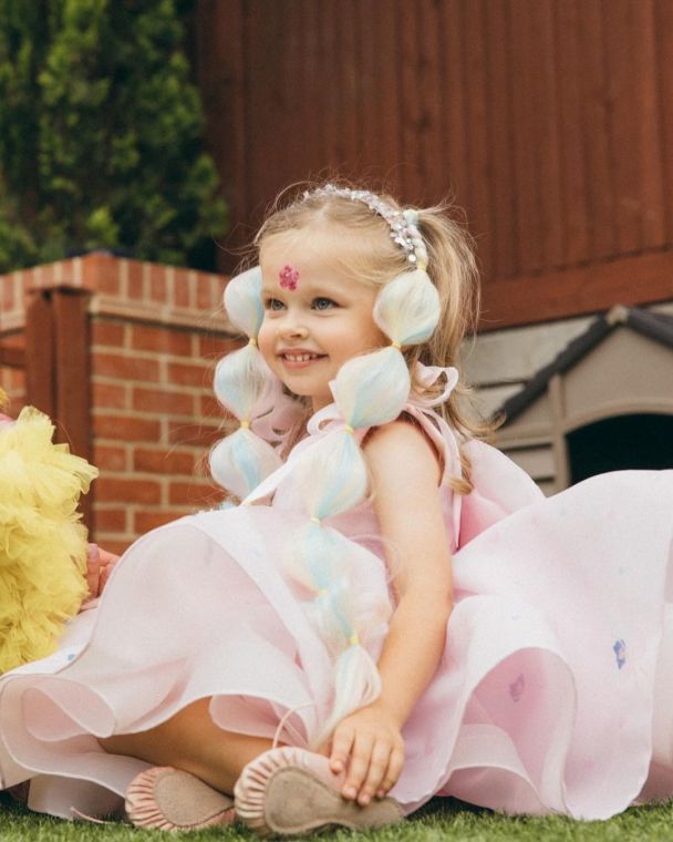 Олександр Зінченко з родиною / © instagram.com/v.lada_sedan