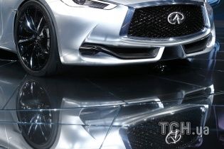 Автошоу в Детройте: напечатанное на 3D-принтере авто и новые версии мощных "коней"