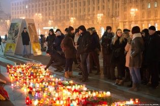 В Україні оголосили день жалоби за загиблими під час обстрілів Маріуполя