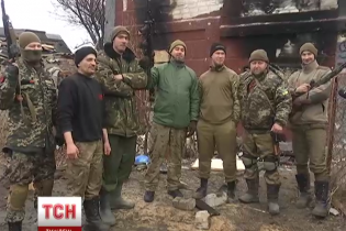 На Донбасі проти бойовиків та кремлівських найманців на боці України воюють десятки росіян