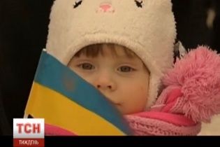 ТСН та відома українська оперна співачка зняли кліп для захисників України
